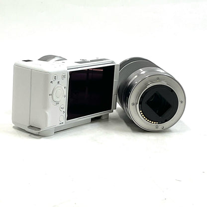 【全額返金保証】【最速発送】Sony デジタル一眼 VLOGCAM ZV-E10M2X ダブルズームレンズキット [ホワイト] ホワイト 美品 動作確認済
