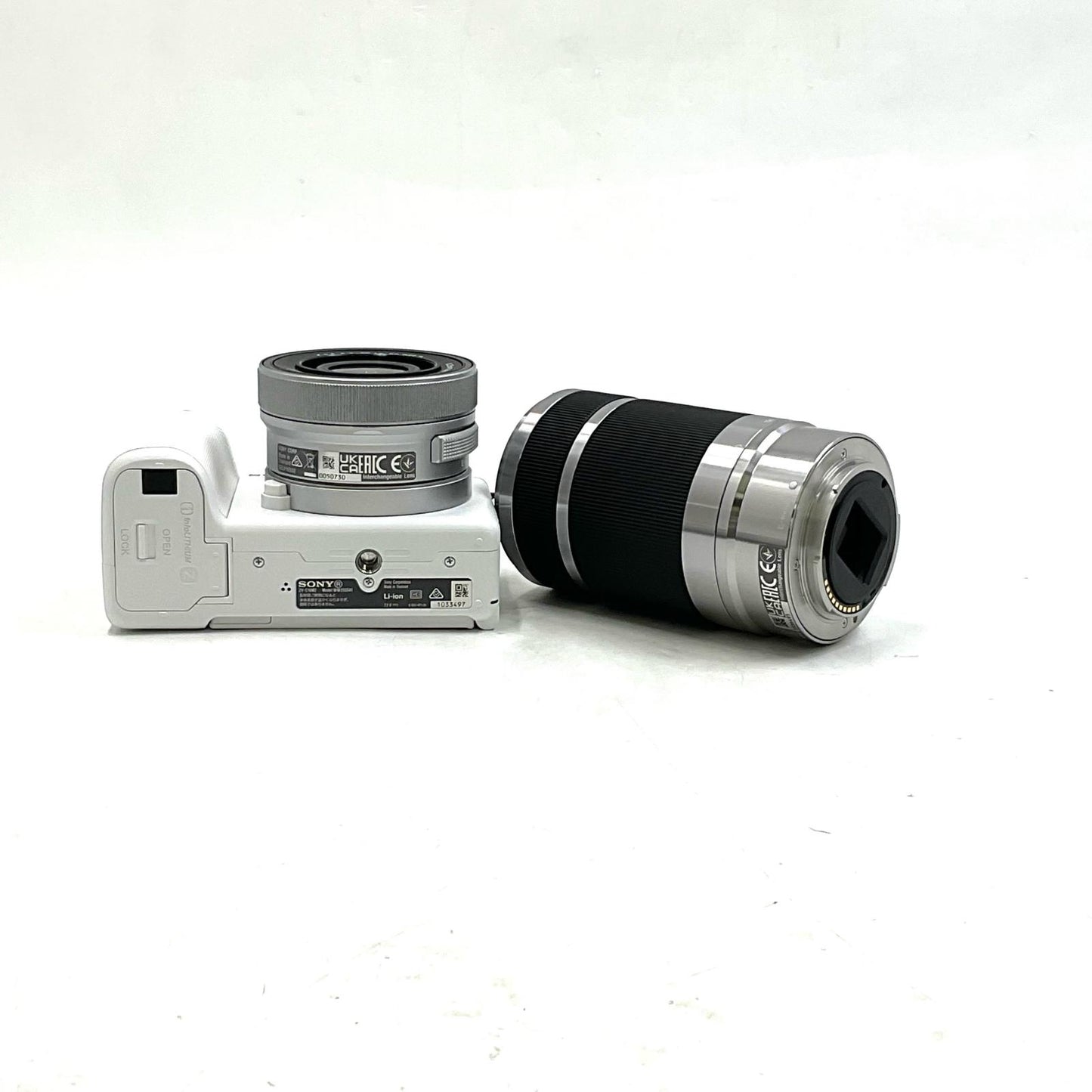 【全額返金保証】【最速発送】Sony デジタル一眼 VLOGCAM ZV-E10M2X ダブルズームレンズキット [ホワイト] ホワイト 美品 動作確認済