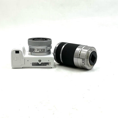 【全額返金保証】【最速発送】Sony デジタル一眼 VLOGCAM ZV-E10M2X ダブルズームレンズキット [ホワイト] ホワイト 美品 動作確認済
