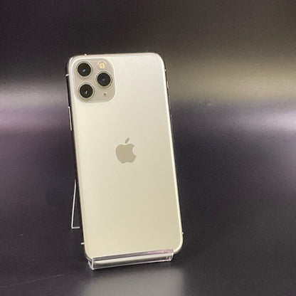 【全額返金保証】【最速発送】Apple iPhone iPhone 11 Pro 256GB シルバー docomo 白ロム 動作確認済 64%