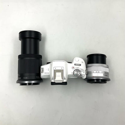 【全額返金保証】【最速発送】Canon デジタル一眼 EOS R50 ダブルズームキット ホワイト 美品 動作確認済