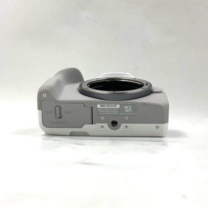 【全額返金保証】【最速発送】Canon デジタル一眼 EOS R50 ダブルズームキット ホワイト 美品 動作確認済