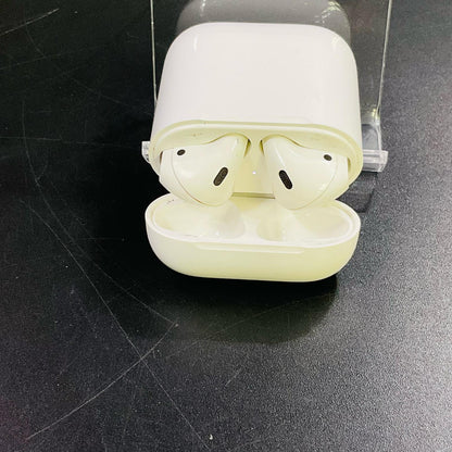 【全額返金保証】【最速発送】Apple AirPods 2 美品 動作確認済