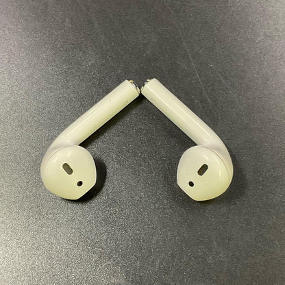 【全額返金保証】【最速発送】Apple AirPods 2 美品 動作確認済