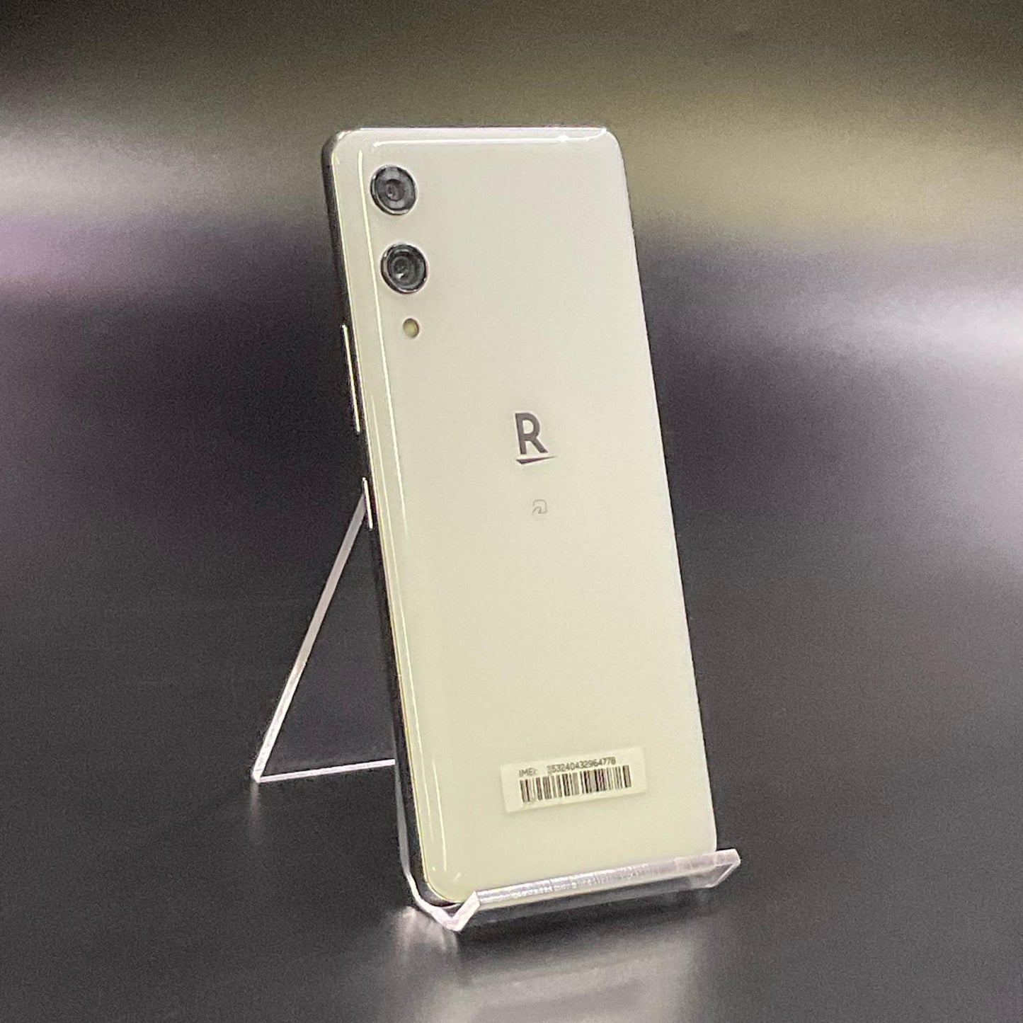 【全額返金保証】【最速発送】 Rakuten Hand P710 64GB ホワイト 楽天モバイル SIMフリー P710 白ロム 美品 動作確認済