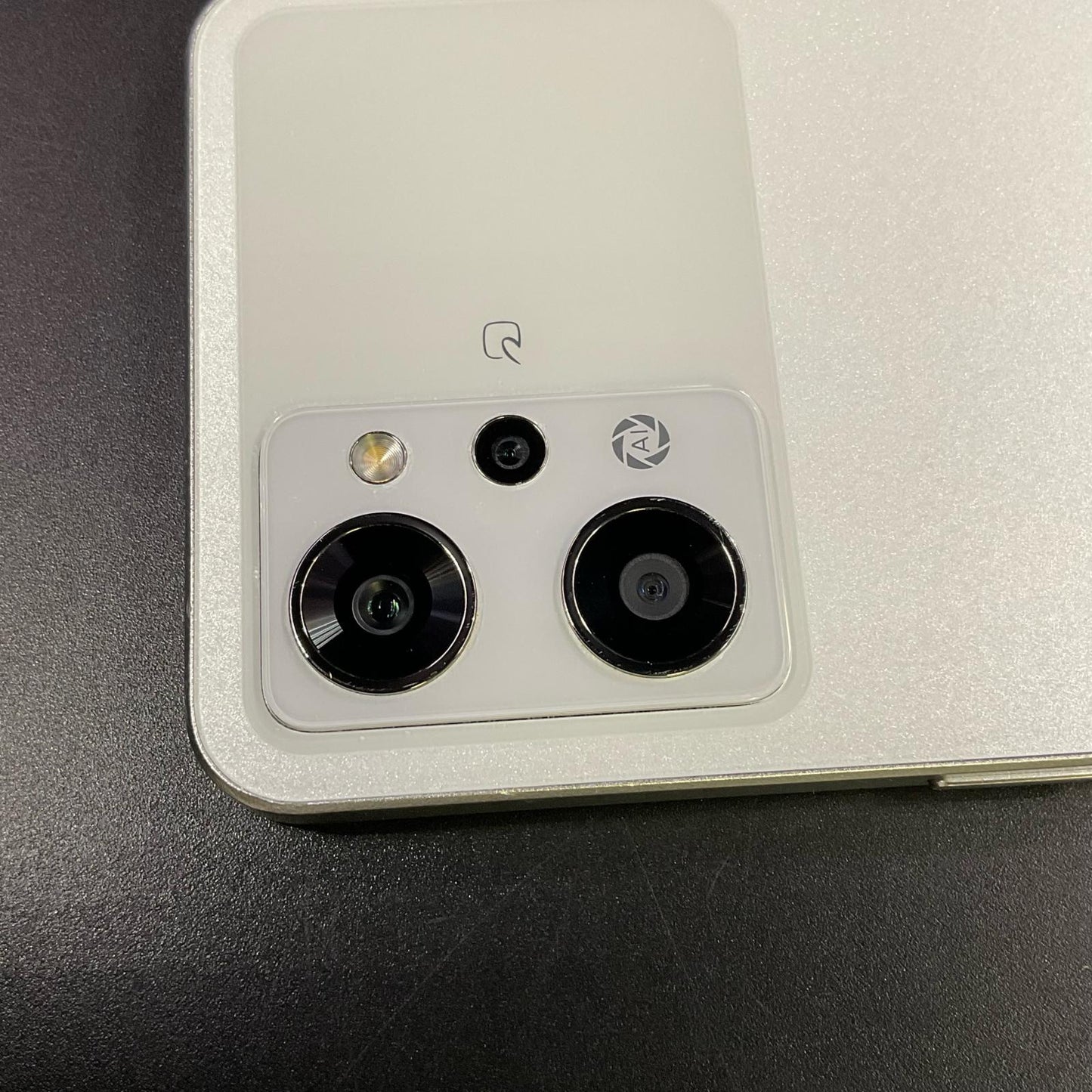 【最速発送】OPPO Reno 9 A 128GB White Softbank SIMフリー A301OP 白ロム【難有】
