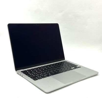 【全額返金保証】【最速発送】Apple MacBook Air 13インチ 2022 Apple M2 16GB 256GB シルバー 99% 美品 動作確認済