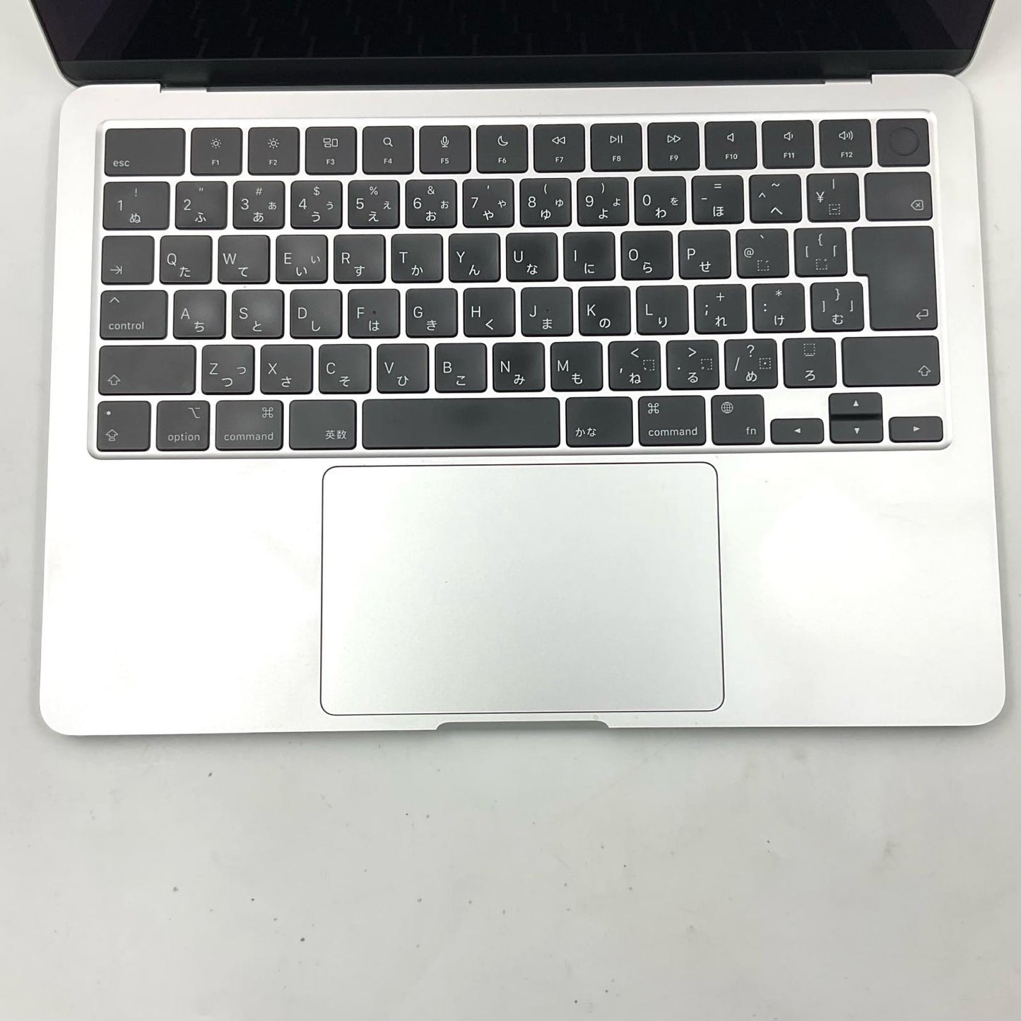 【全額返金保証】【最速発送】Apple MacBook Air 13インチ 2022 Apple M2 16GB 256GB シルバー 99% 美品 動作確認済