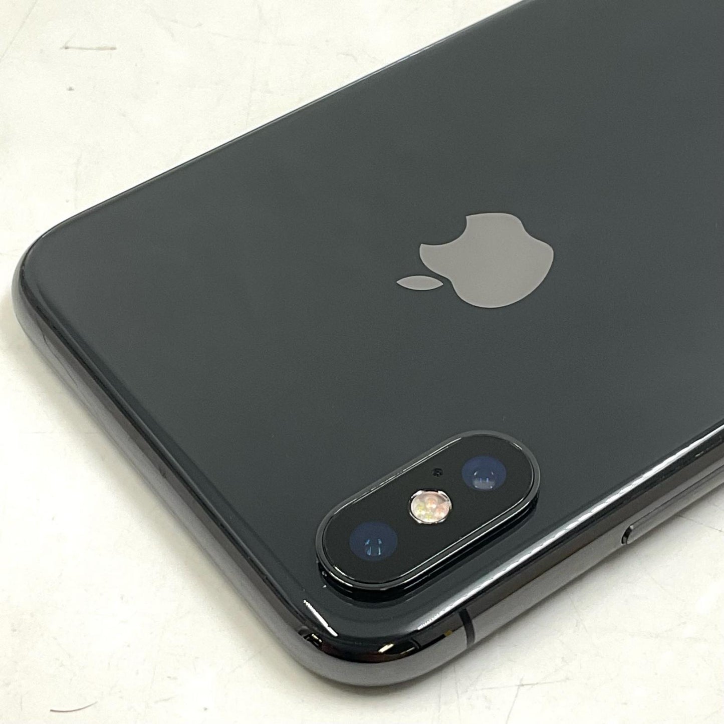 【全額返金保証】【最速発送】Apple iPhone iPhone X 256GB スペースグレイ docomo 白ロム 動作確認済 66%
