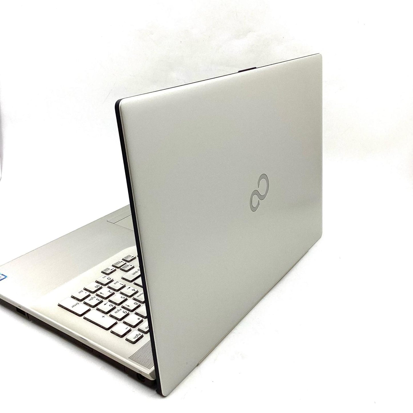 【最速発送】FUJITSU LIFEBOOK NH9D/D2 Intel(R)Core(TM)i7-9750H 8GB M.2 SSD 256GB HDD 1TB 26%【難有】