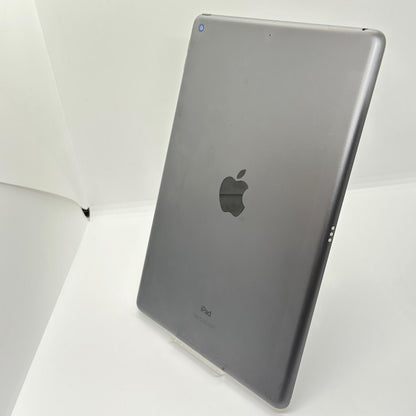 【全額返金保証】【最速発送】Apple iPad iPad 10.2インチ 第8世代 32GB スペースグレイ Wi-Fi 美品 動作確認済