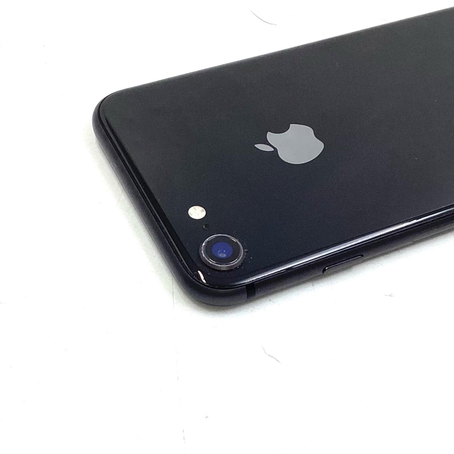 【全額返金保証】【最速発送】Apple iPhone iPhone 8 64GB スペースグレイ docomo 白ロム 美品 動作確認済 80%