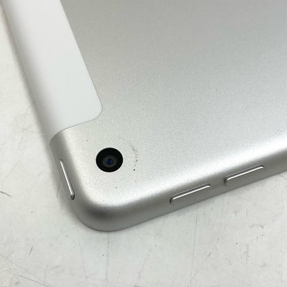 【全額返金保証】【最速発送】Apple iPad iPad 10.2インチ 第9世代 64GB シルバー WiFi+Cellular Softbank 白ロム 動作確認済