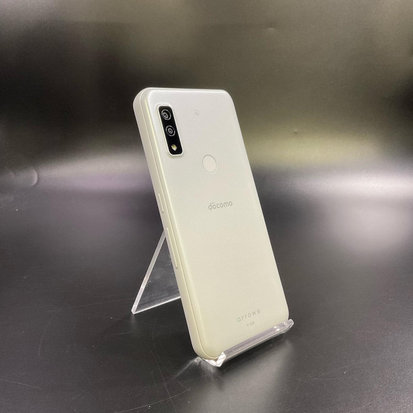 【全額返金保証】【最速発送】富士通 arrows We 64GB ホワイト docomo SIMフリー F-51B 白ロム 動作確認済