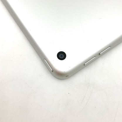 【全額返金保証】【最速発送】Apple iPad iPad 10.2インチ 第9世代 64GB シルバー Wi-Fi 動作確認済