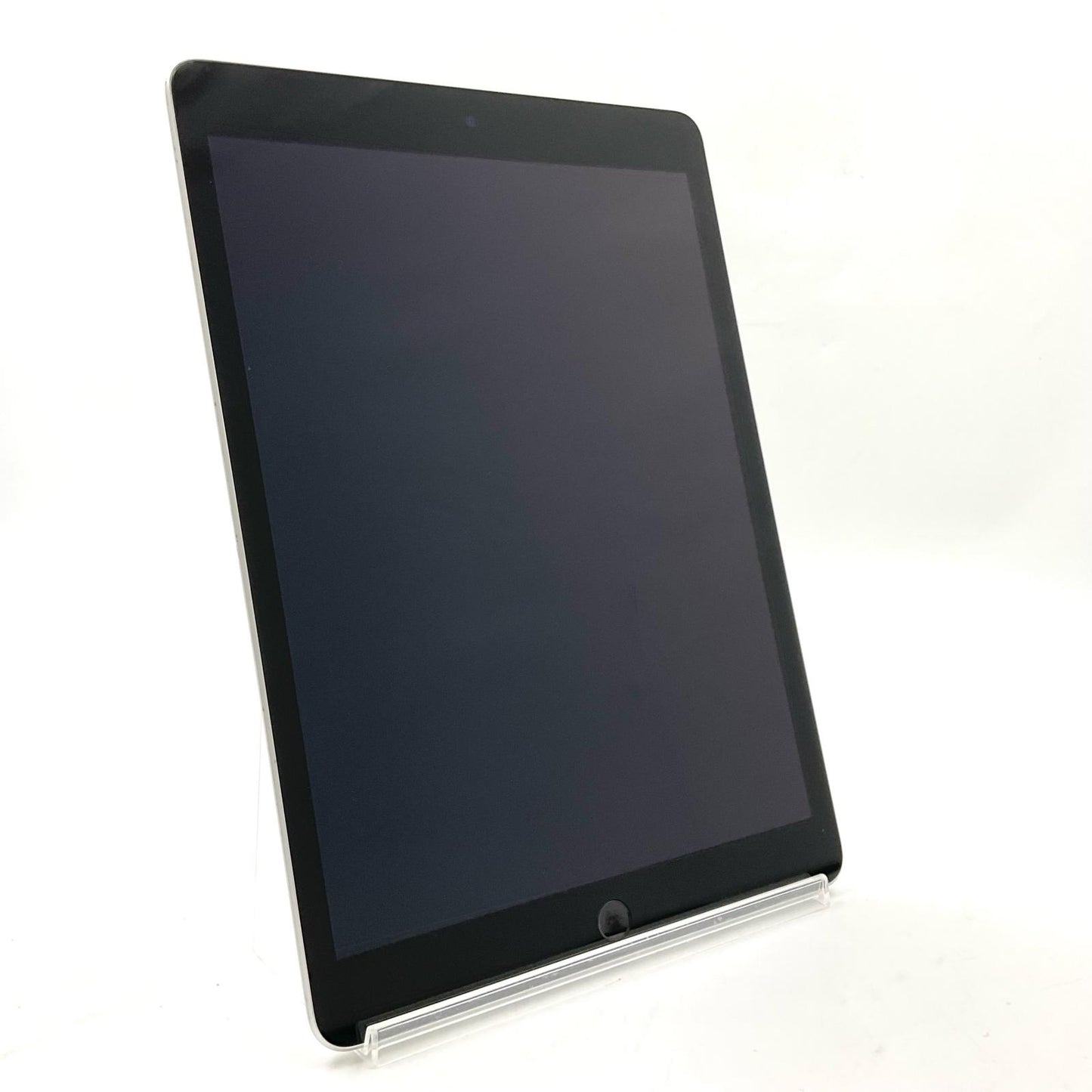 【全額返金保証】【最速発送】Apple iPad 10.2インチ 第9世代 64GB シルバー Wi-Fi 動作確認済