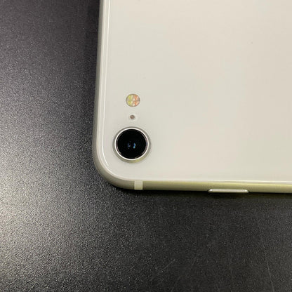 【全額返金保証】【最速発送】Apple iPhone iPhone SE（第2世代） 64GB ホワイト SIMフリー 白ロム 動作確認済 79%