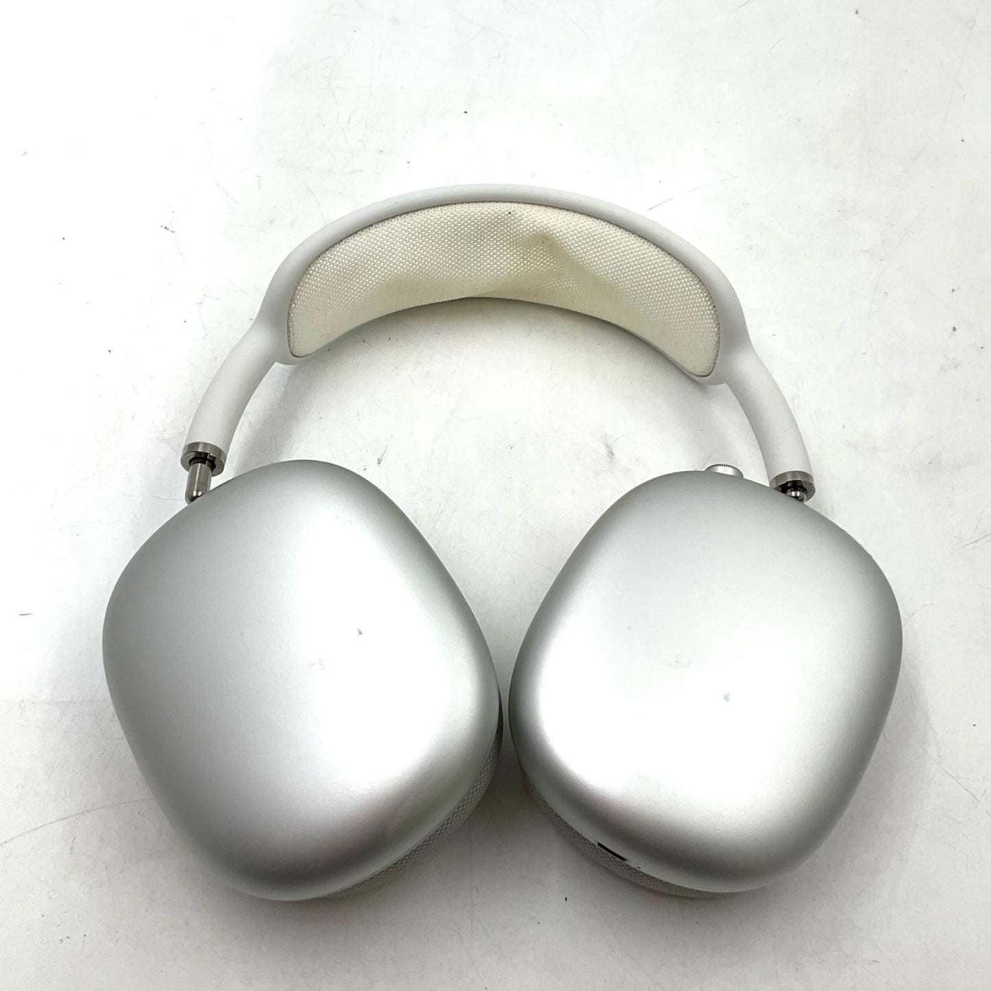 【全額返金保証】【最速発送】Appleシルバー AirPods Max 美品 動作確認済