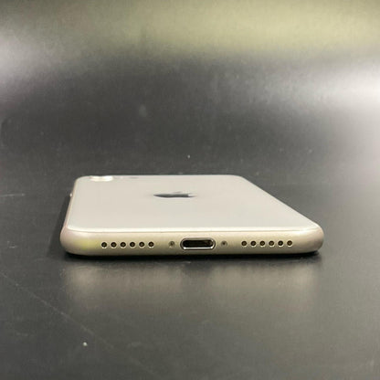 【全額返金保証】【最速発送】Apple iPhone iPhone SE（第3世代） 128GB スターライト Softbank SIMフリー 白ロム 動作確認済 74%