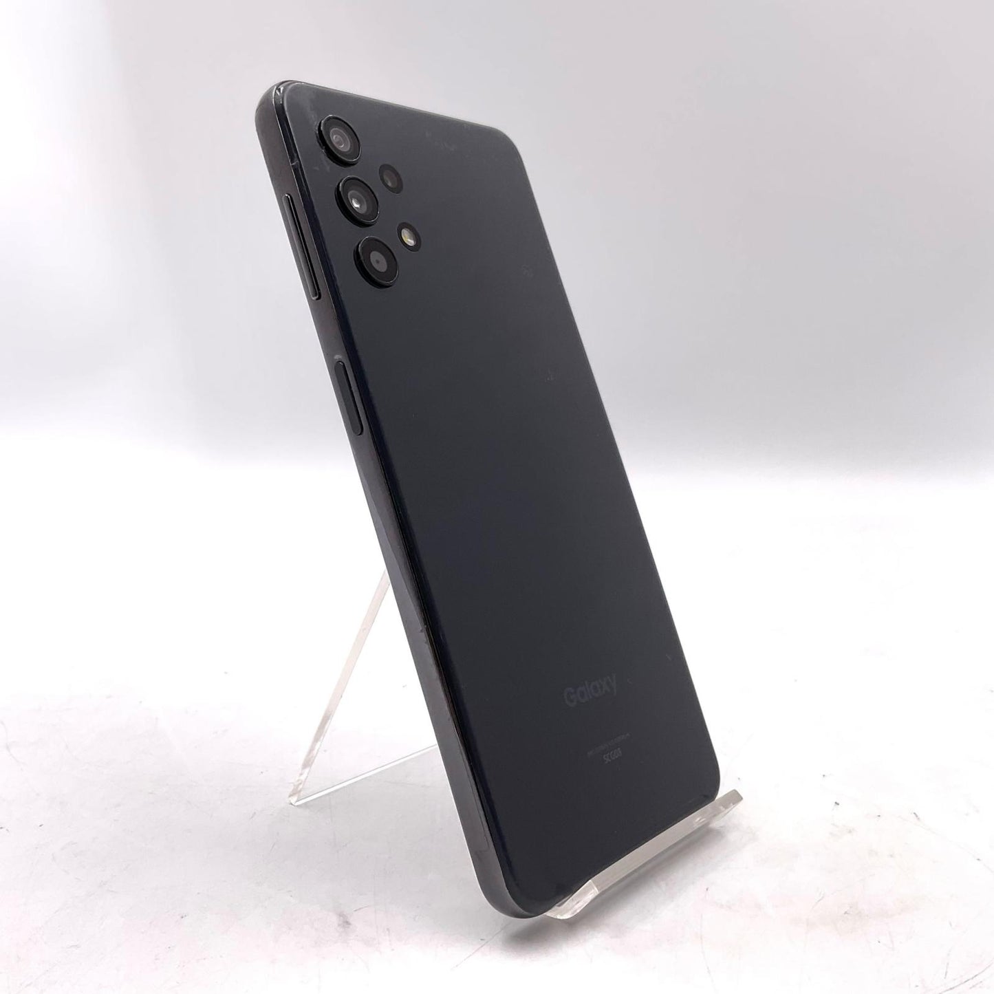 【全額返金保証】【最速発送】SAMSUNG Galaxy A32 5G 64GB オーサムブラック au SCG08 白ロム 動作確認済
