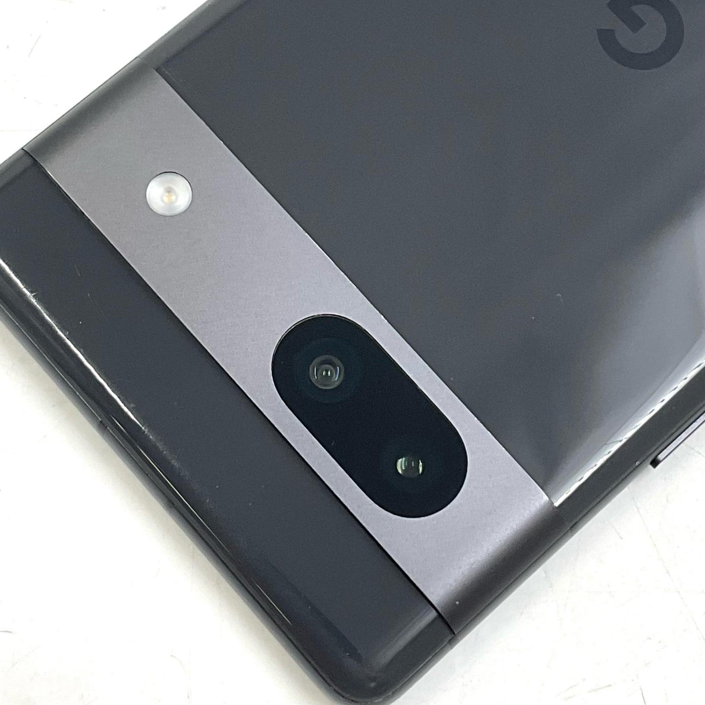【全額返金保証】【最速発送】Google Pixel 7a 128GB チャコール docomo SIMフリー G82U8 白ロム 動作確認済