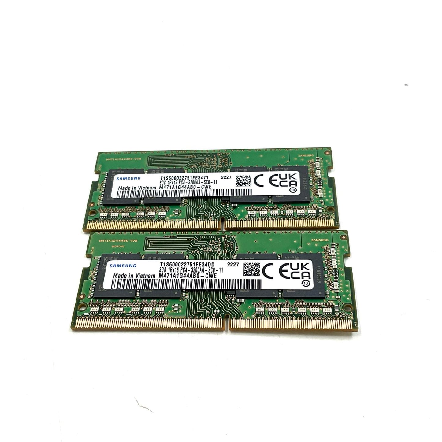 【全額返金保証】【最速発送】Samsung ノートPC用メモリ 8GB×2枚組 M471A1G44AB0-CWE 美品 動作確認済