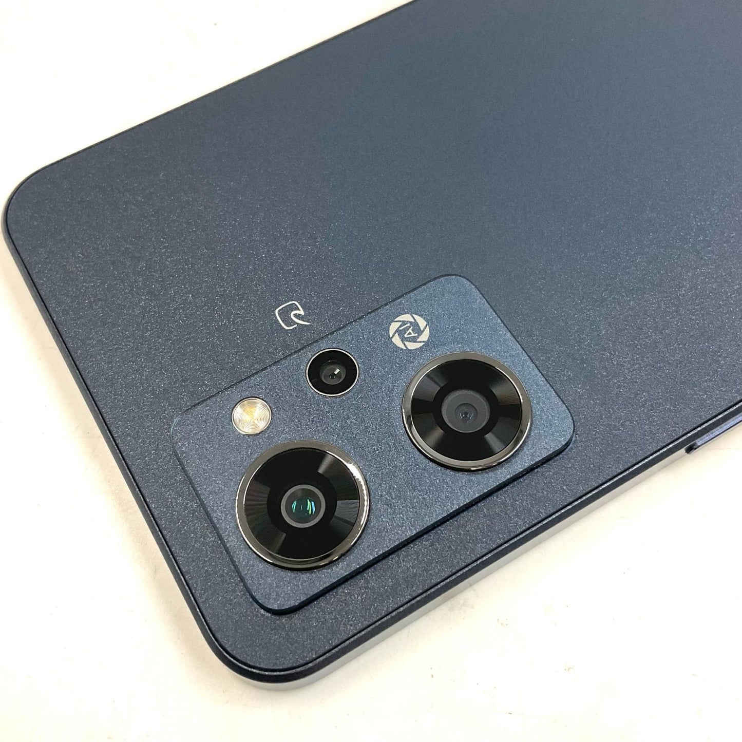 【最速発送】OPPO Reno 7　A 128GB スターリーブラック au OPG04 白ロム【難有】