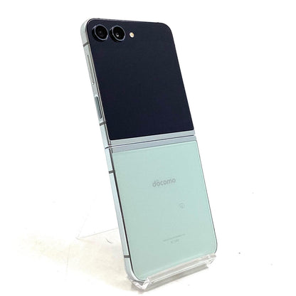 【最速発送】SAMSUNG Galaxy Z Flip 5 256GB 緑 docomo SIMフリー SC-54D 白ロム【難有】