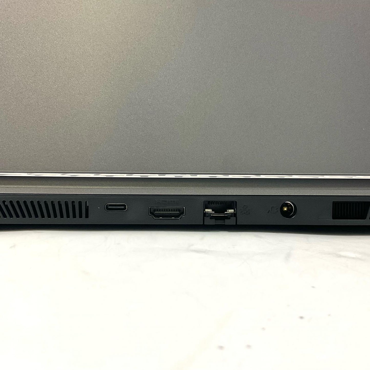 【全額返金保証】【最速発送】ドスパラ raytrek R5-AA5S 12th Gen Intel(R) Core(TM) i7-12650H 32GB M.2 SSD 1TB NVIDIA GeForce RTX 3050 Laptop GPU 100% 美品 動作確認済