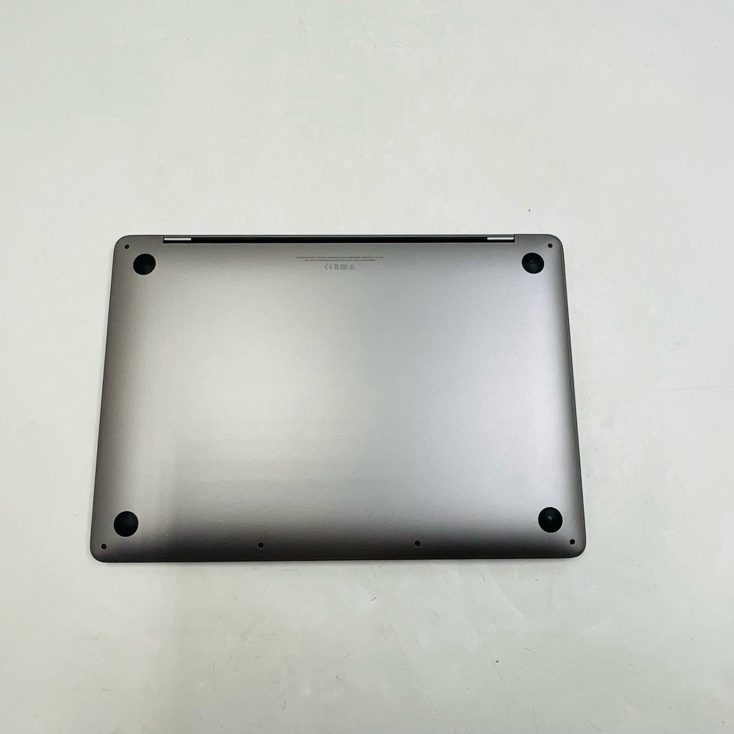 【全額返金保証】【最速発送】Apple MacBook Pro 13.3インチ 2020 Apple M1 8GB 256GB スペースグレイ 90% 動作確認済