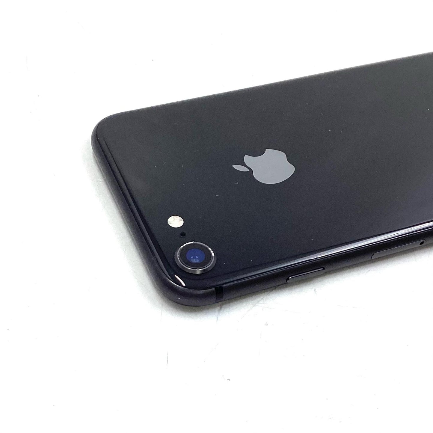 【全額返金保証】【最速発送】Apple iPhone iPhone 8 64GB スペースグレイ docomo SIMフリー 白ロム 美品 動作確認済 100%