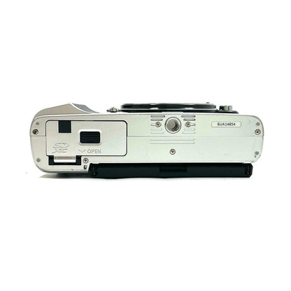 【全額返金保証】【最速発送】OLYMPUS デジタル一眼 PEN E-P7 ボディ シルバー 美品 動作確認済