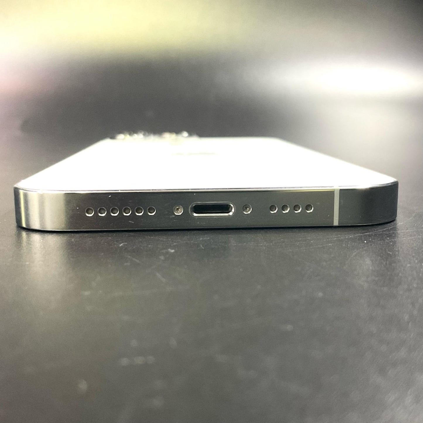 【全額返金保証】【最速発送】Apple iPhone iPhone 14 Pro Max 256GB シルバー docomo SIMフリー 白ロム 美品 動作確認済 84%