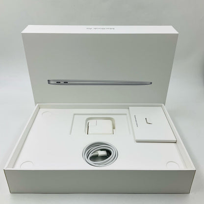 【全額返金保証】【最速発送】Apple MacBook Air 13インチ 2018 1.6 GHz デュアルコア Intel Core i5 8GB 128GB シルバー 動作確認済