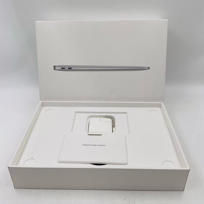 【最速発送】Apple MacBook Air 13.3インチ 2020 1.1GHz クアッドコアIntel Core i5 8GB 512GB シルバー 92%【難有】