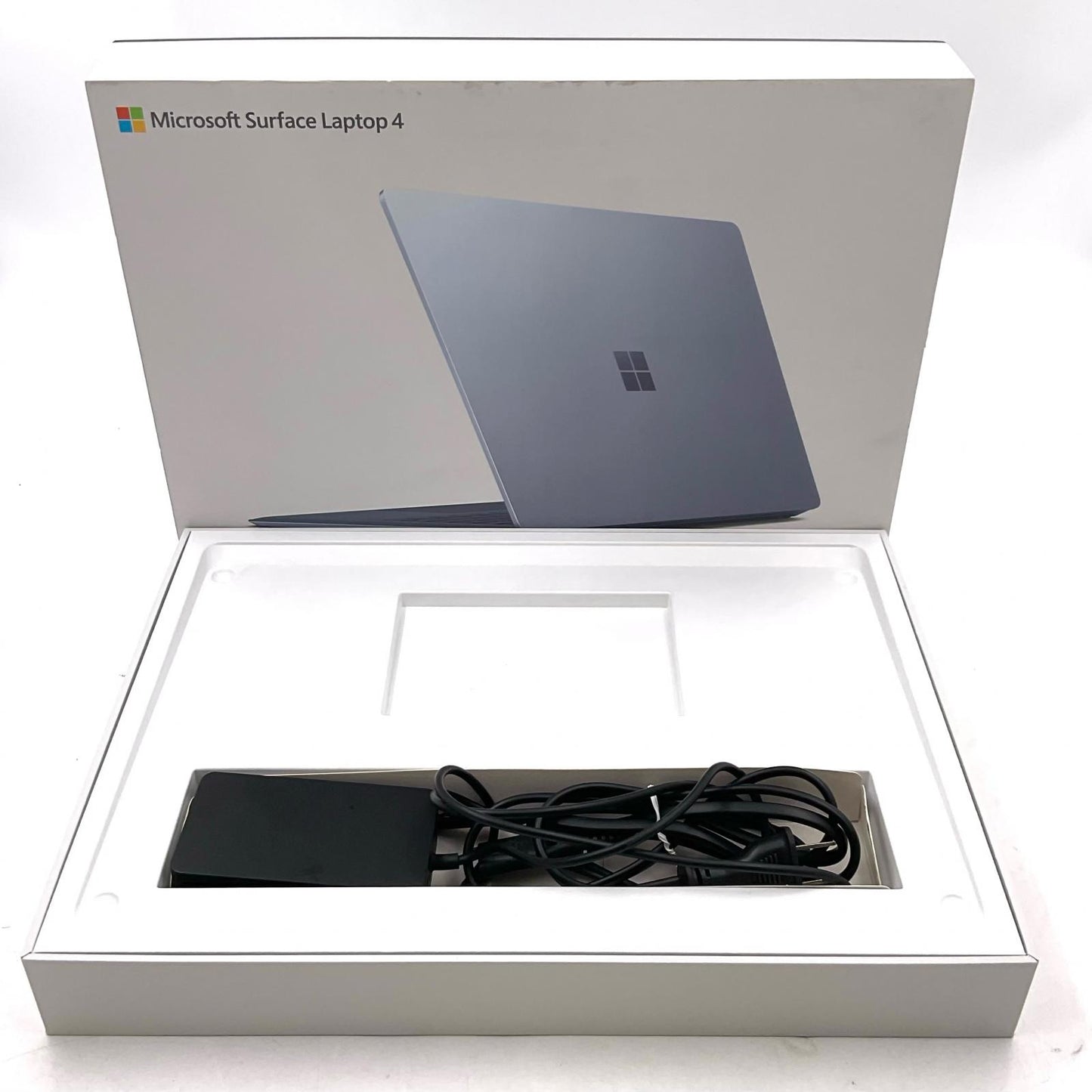 【全額返金保証】【最速発送】Microsoft Surface Laptop 4 5BT-00030 i5-1135G7 8GB M.2 SSD 512GB 89.6% 美品 動作確認済