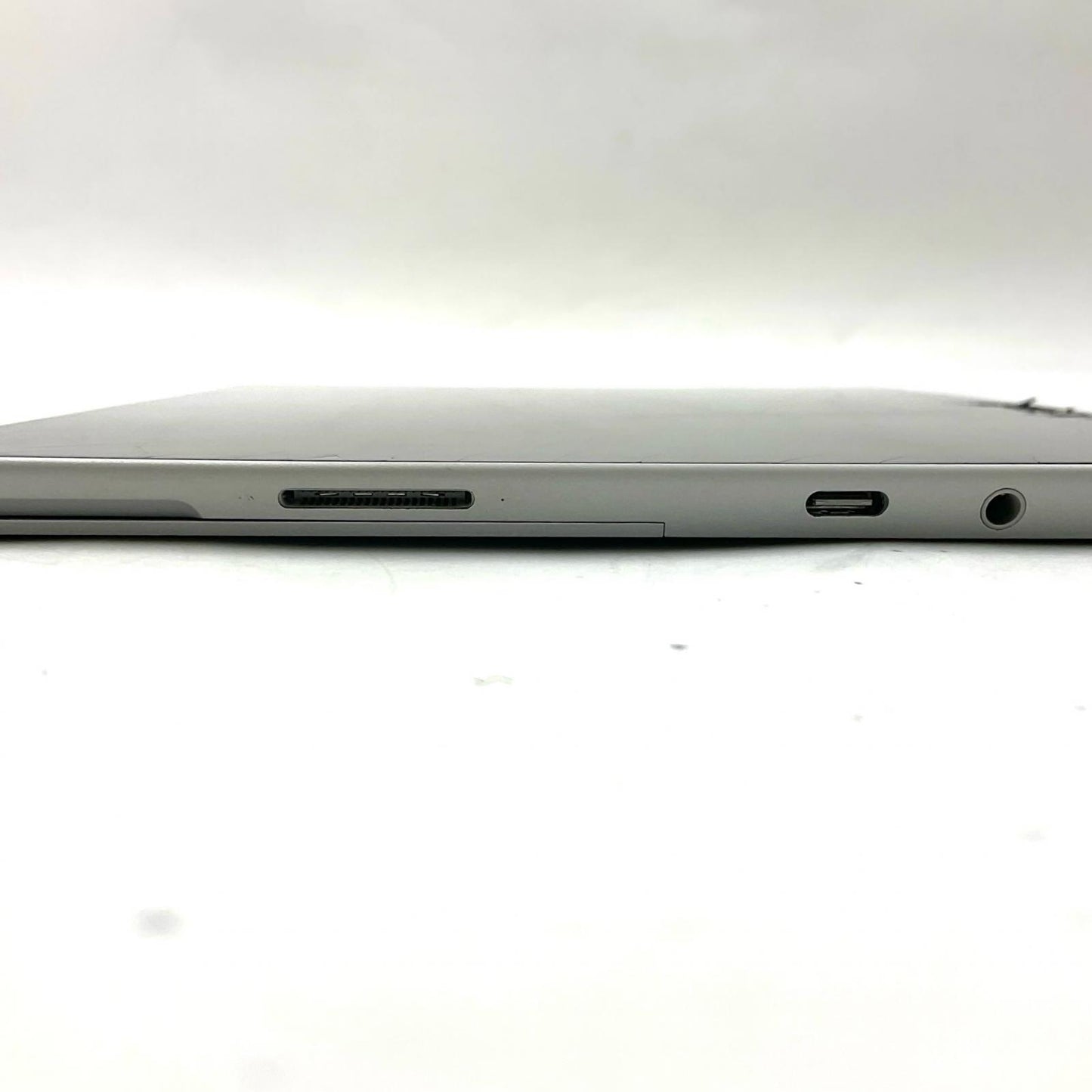 【最速発送】Microsoft Surface Go 3 Intel(R) Rentium(R) CPU GOLD 6500Y @1.10GHz 4GB eMMC 64GB 96.1%【難有】
