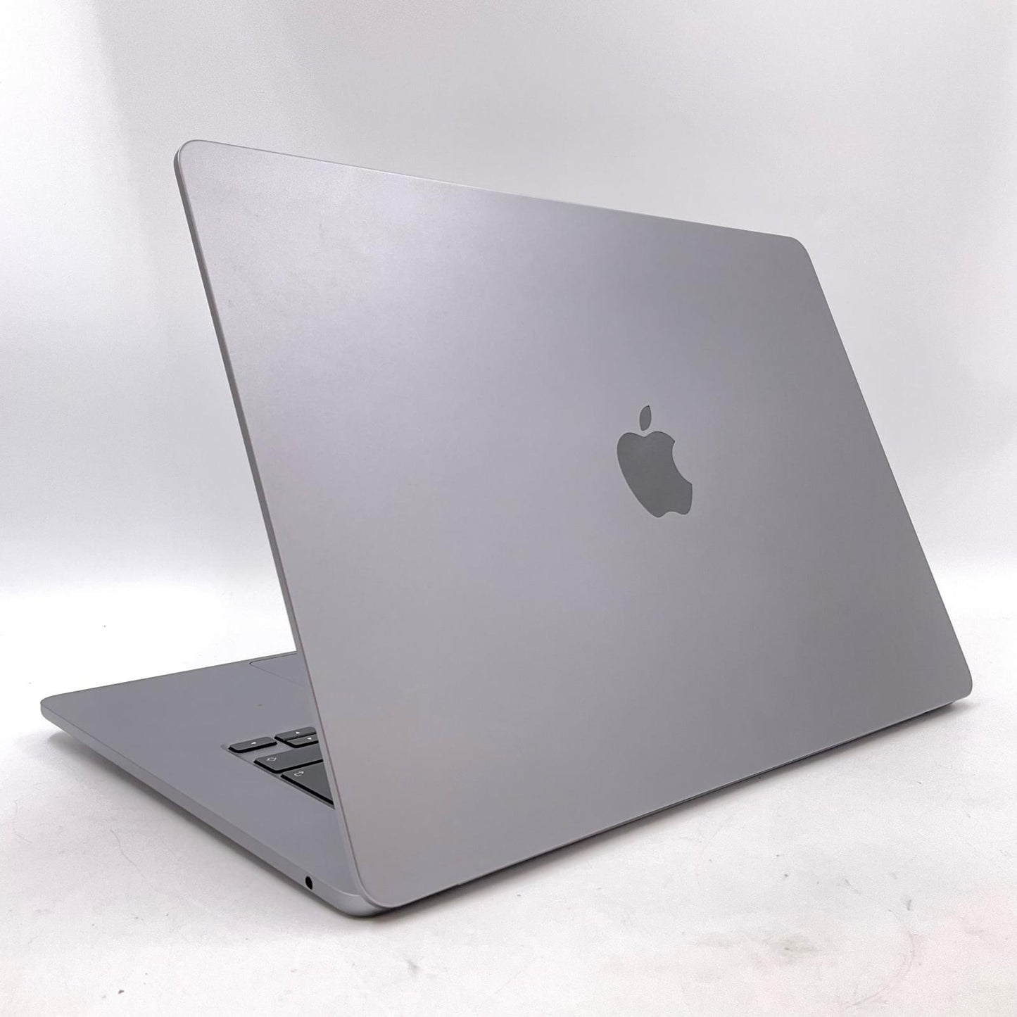 【全額返金保証】【最速発送】Apple MacBook Air 15インチ 2023 Apple M2 8GB 256GB スペースグレイ 94% 美品 動作確認済