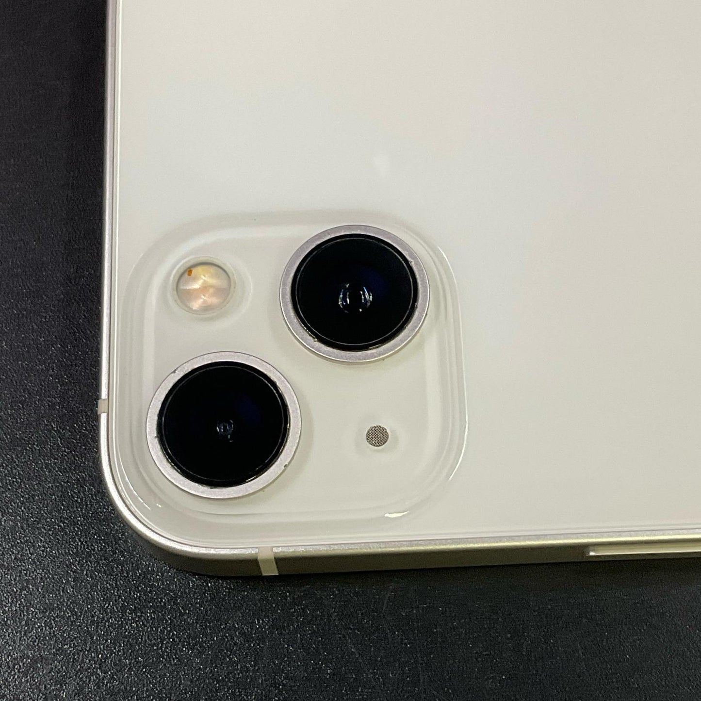 【全額返金保証】【最速発送】Apple iPhone iPhone 13 128GB スターライト Softbank 白ロム 美品 動作確認済 84%