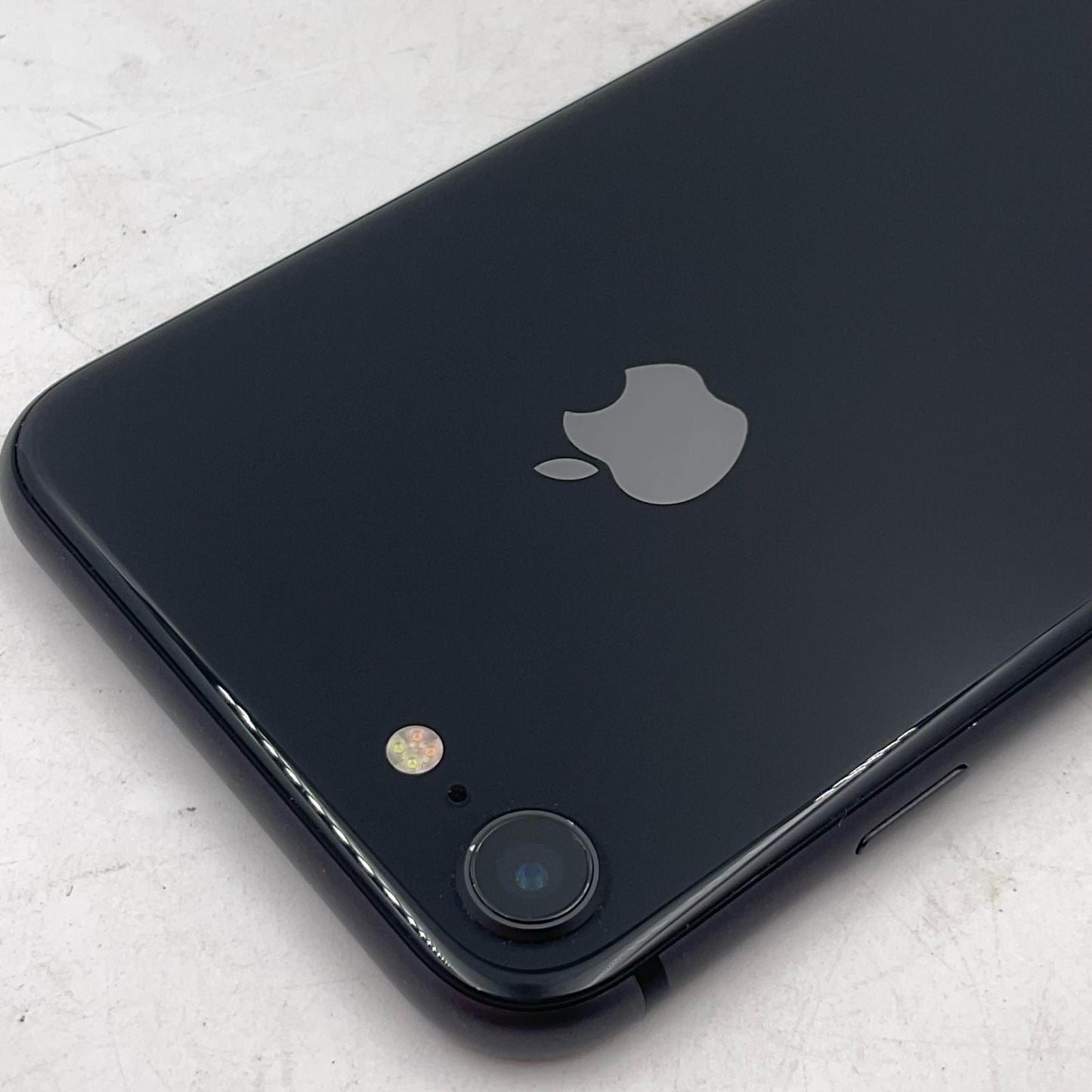 【全額返金保証】【最速発送】Apple iPhone iPhone 8 256GB スペースグレイ SIMフリー 白ロム 美品 動作確認済 89%