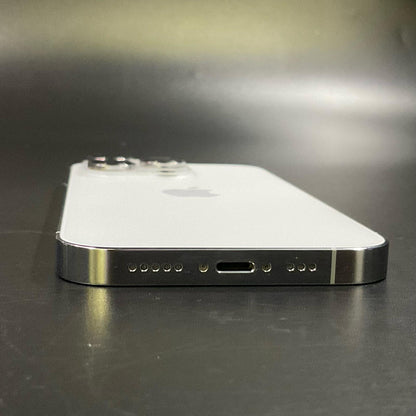 【全額返金保証】【最速発送】Apple iPhone 14 Pro 128GB シルバー docomo SIMフリー 白ロム 動作確認済 77%