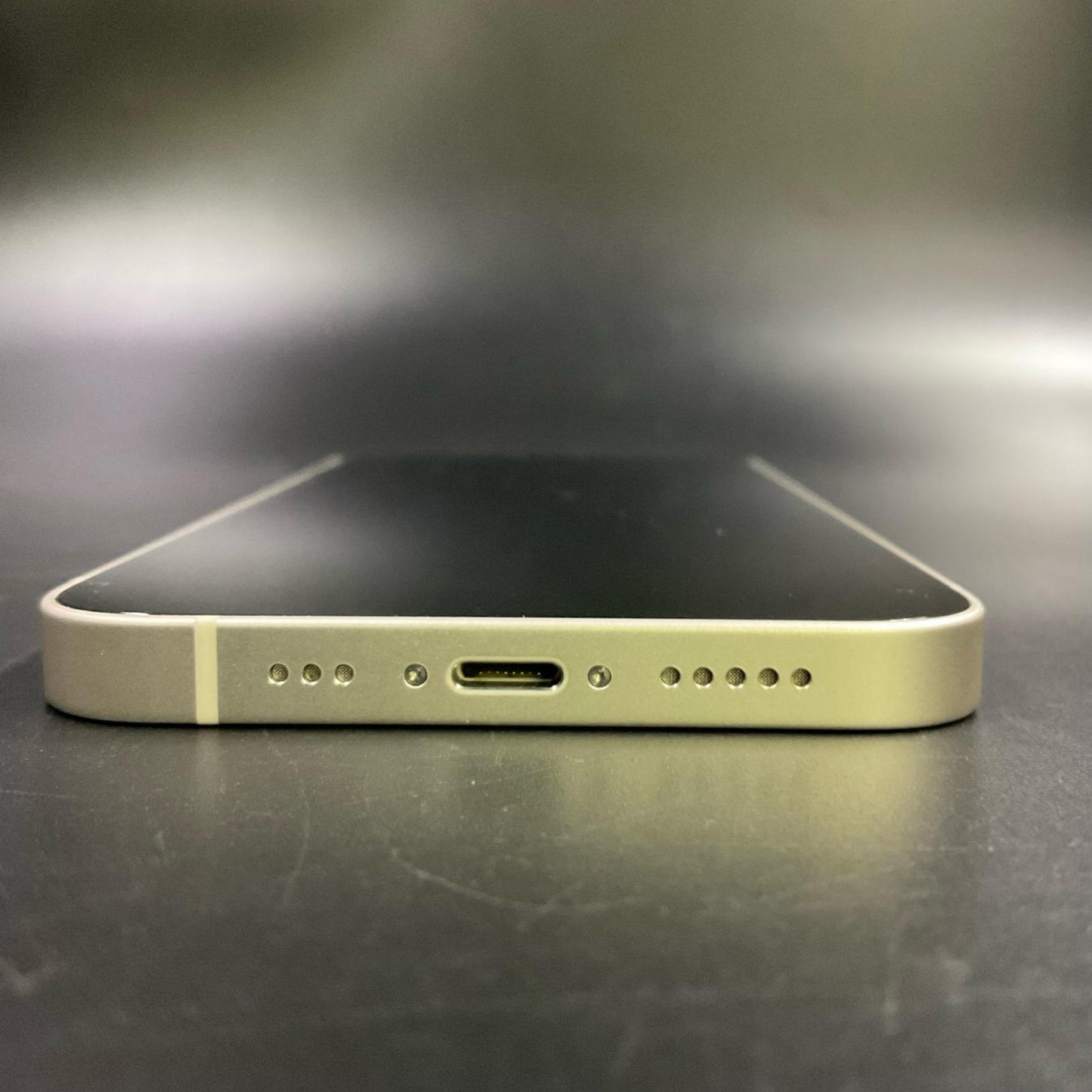 【全額返金保証】【最速発送】Apple iPhone iPhone 14 128GB スターライト docomo SIMフリー 白ロム 美品 動作確認済 86%