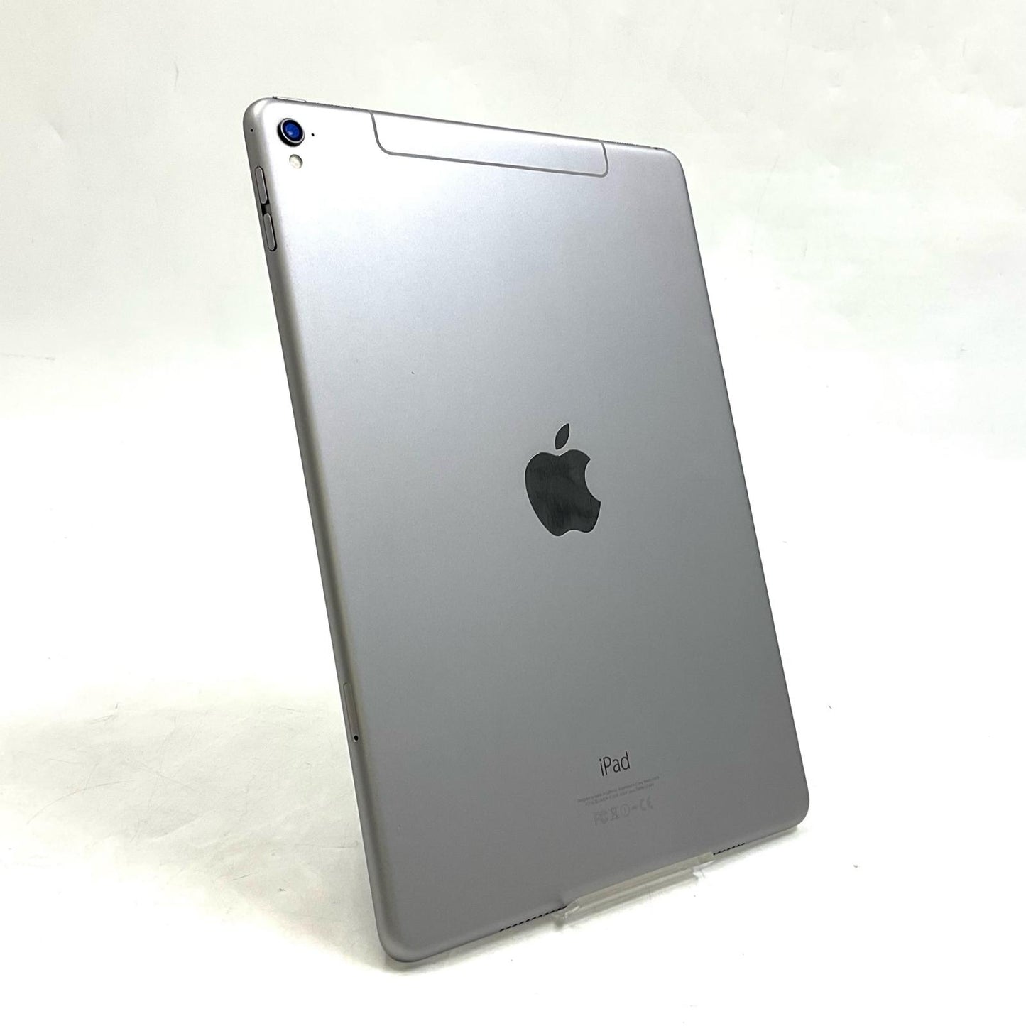 【全額返金保証】【最速発送】Apple iPad Pro 9.7インチ 第1世代 32GB スペースグレイ WiFi+Cellular docomo 白ロム 美品 動作確認済