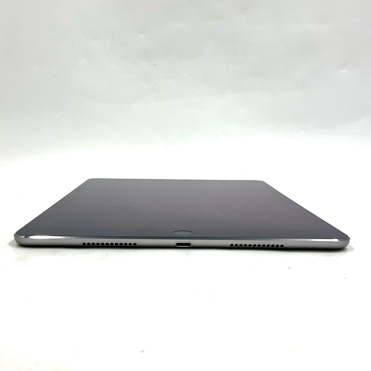 【全額返金保証】【最速発送】Apple iPad Pro 9.7インチ 第1世代 32GB スペースグレイ WiFi+Cellular docomo 白ロム 美品 動作確認済