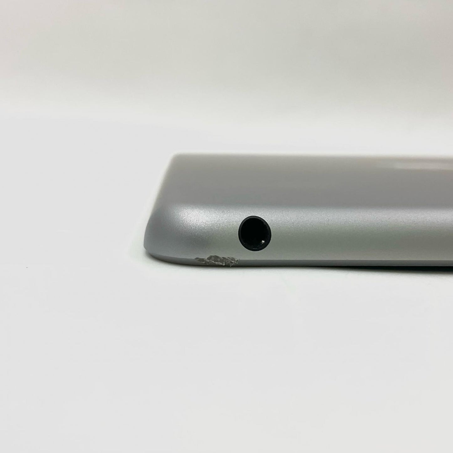 【全額返金保証】【最速発送】Apple iPad iPad 9.7インチ 第6世代 128GB スペースグレイ Wi-Fi 動作確認済