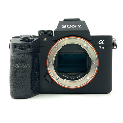 【全額返金保証】【最速発送】Sony デジタル一眼 α7 III ILCE-7M3 ボディ ブラック 美品 動作確認済
