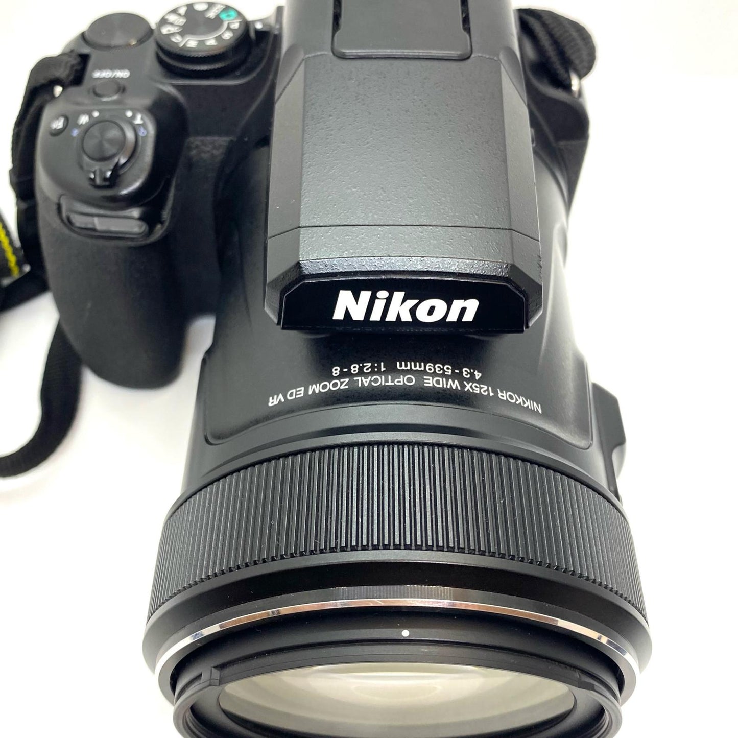 【全額返金保証】【最速発送】Nikon コンパクトデジタルカメラ Nikon COOLPIX P1000 動作確認済