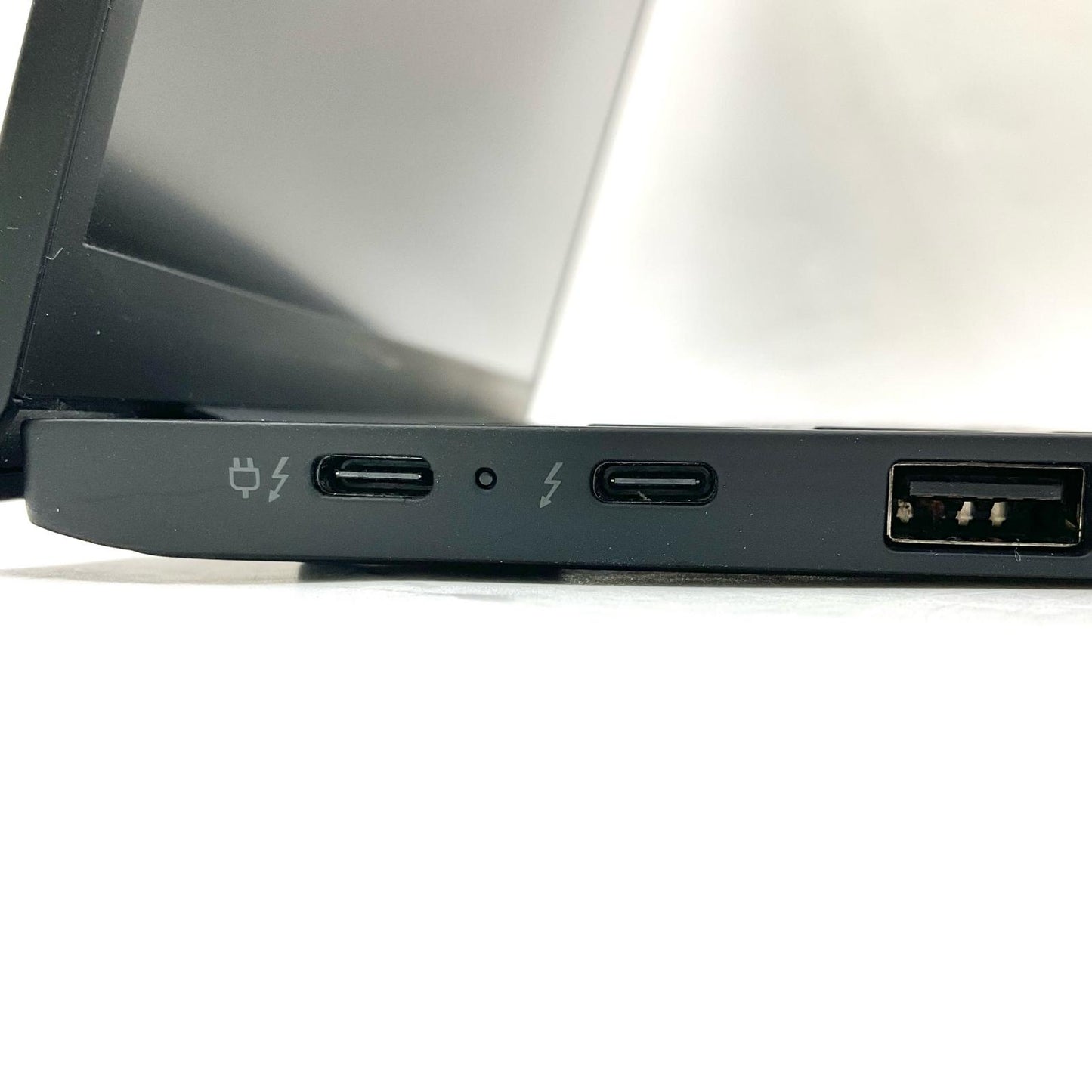 【全額返金保証】【最速発送】Lenovo ThinkPad X1 Carbon Gen 10 12th Gen Core i5-1250P 16GB SSD 256GB 動作確認済