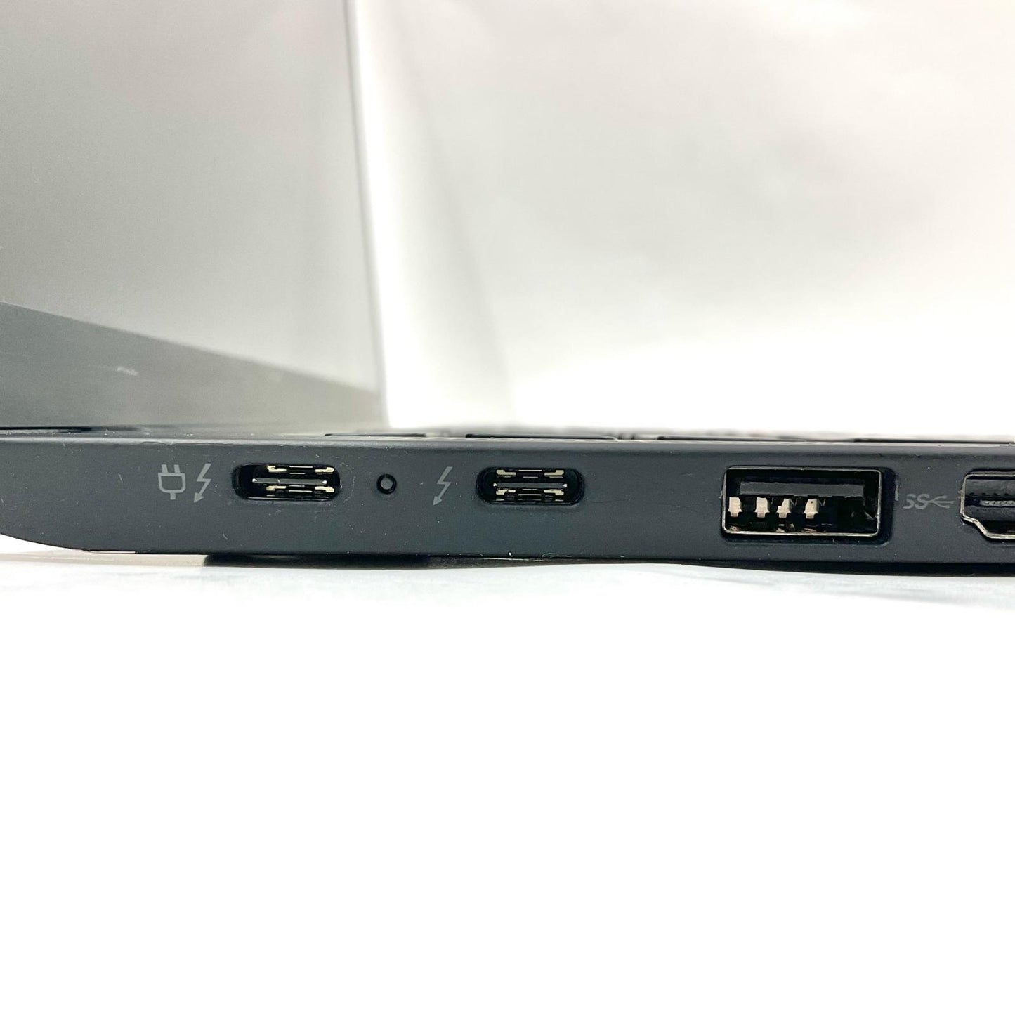【全額返金保証】【最速発送】Lenovo ThinkPad X1 Carbon Gen 10 12th Gen Core i5-1250P 16GB SSD 256GB 動作確認済
