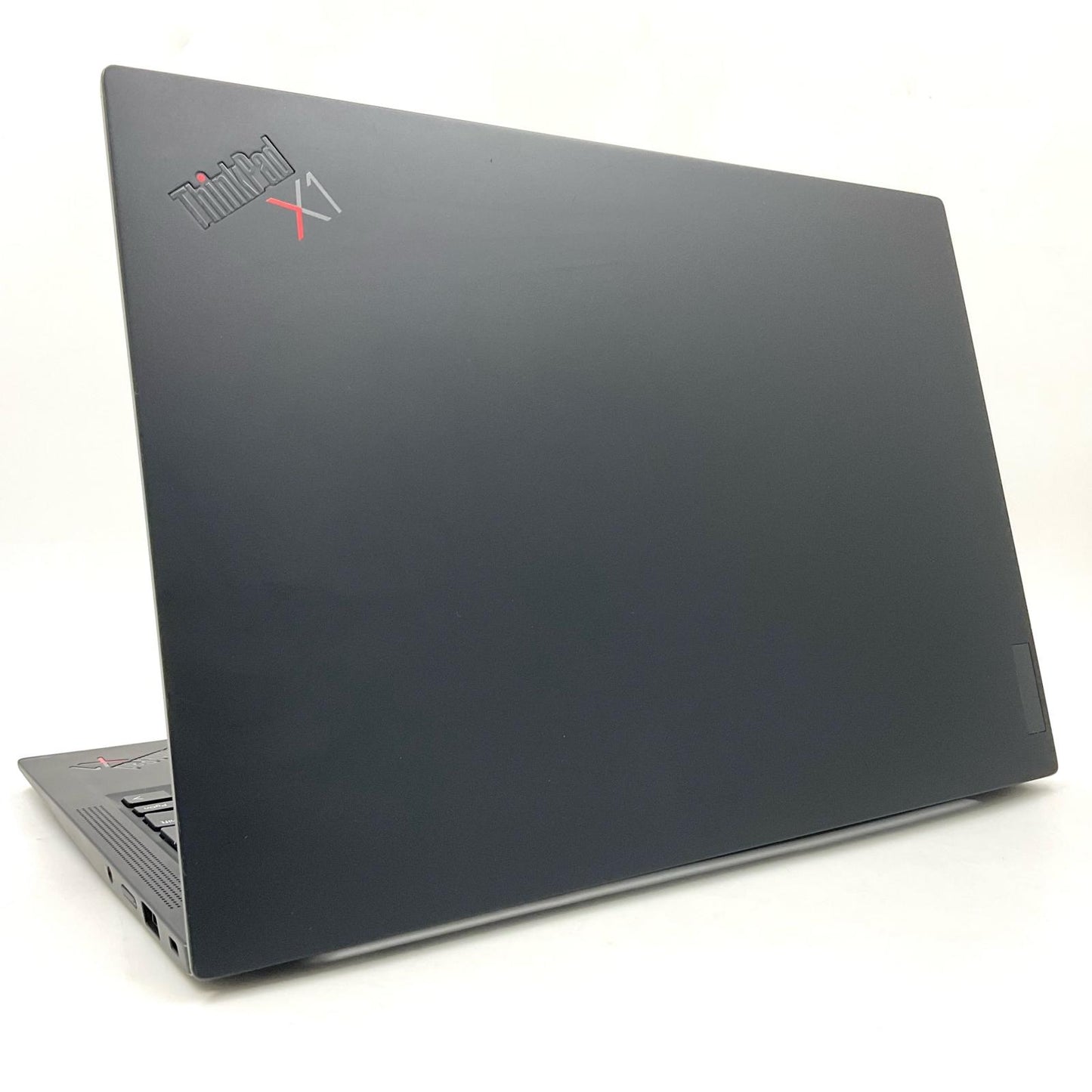 【全額返金保証】【最速発送】Lenovo ThinkPad X1 Carbon Gen 10 12th Gen Core i5-1250P 16GB SSD 256GB 動作確認済